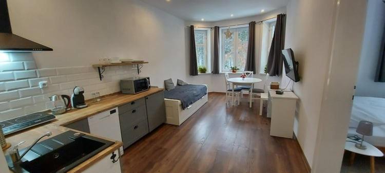 Ubytovani V Soukromi - Apartman Meran Svoboda nad Úpou Exteriör bild