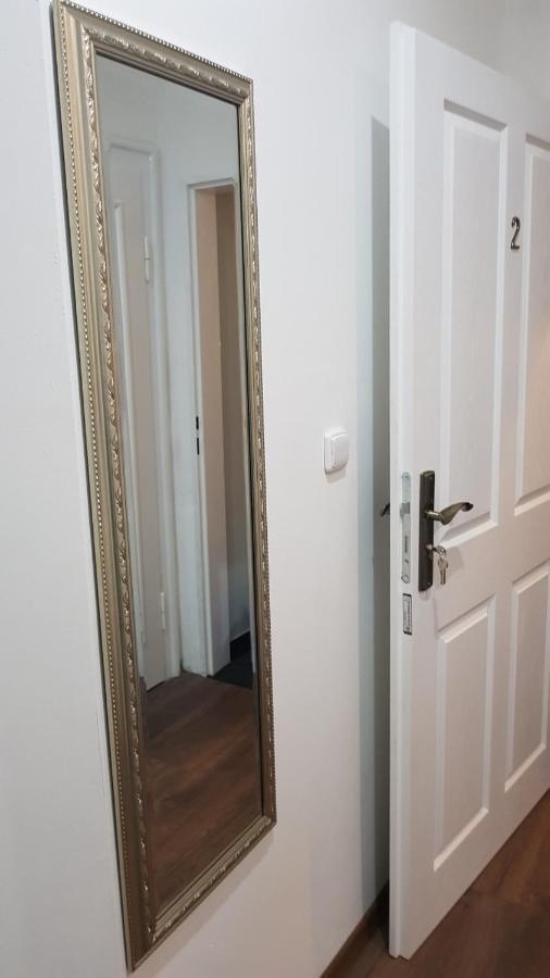Ubytovani V Soukromi - Apartman Meran Svoboda nad Úpou Exteriör bild